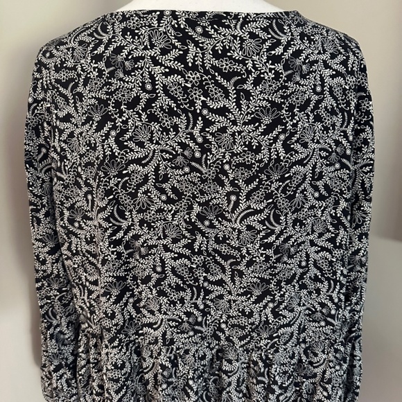 *OLD NAVY* Black x White Floral Long Sleeve Dress Size XL - Picture 5 of 8
